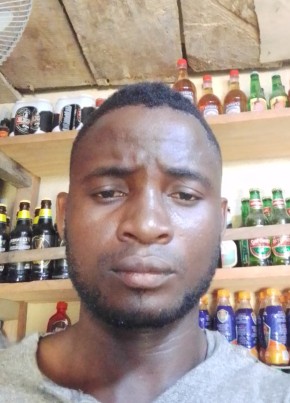 Kelvin karlor Jr, 31, Liberia, Monrovia