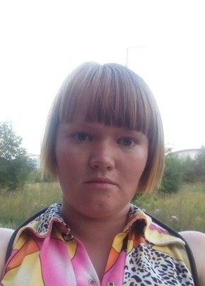 Юлия, 31, Россия, Чусовой