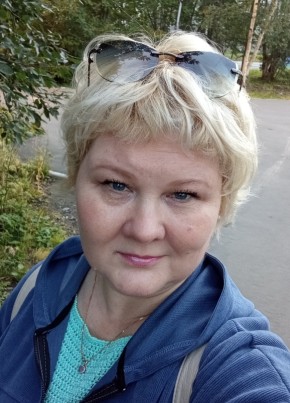 Светлана из Мурманска 53 года
