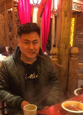嘿嘿嘿, 42, 中华人民共和国, 天津市