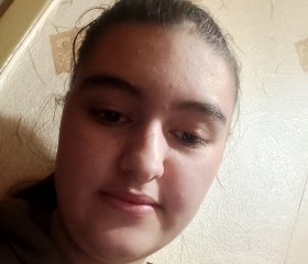 Shakhnoza, 18, Moscow