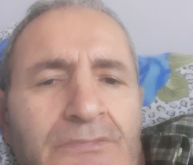 Araik, 60, Gyumri