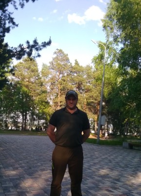 Роман, 33, Россия, Лесосибирск