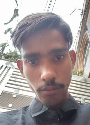Tetpalkshwah, 19, India, Morār
