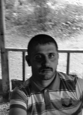 Fırat, 35, Türkiye Cumhuriyeti, Oltu
