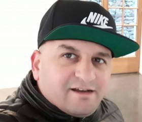 Adam, 36, Dijon