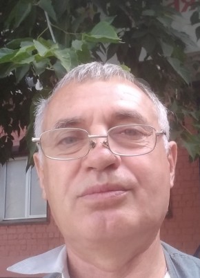Леонид