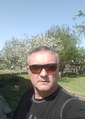 Александр из Перми 52 года