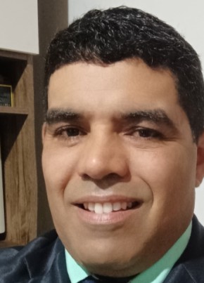 Josuel из Curitiba 48 лет