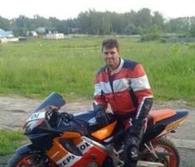 Gosha, 50, Blankenberge