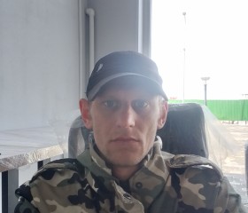 Rinat, 34, Tazovskiy