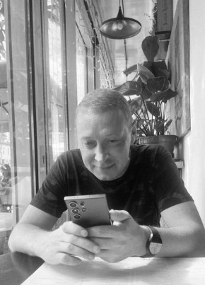 Дмитрий из Москвы 43 года
