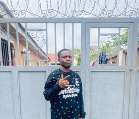 Danny, 22, Lagos