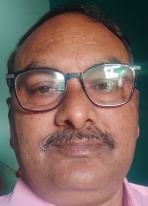 Gyanendra из Satna 46 лет