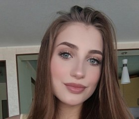 Yuliya, 22, Navoloki