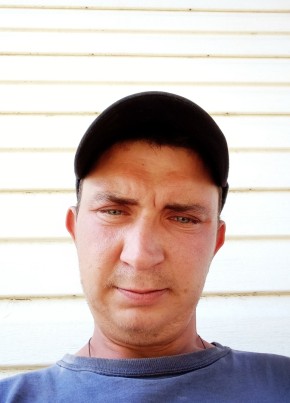 Олег, 34, Україна, Камянське