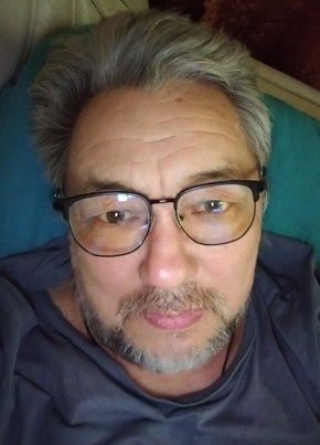 Михаил из Саяногорска 62 года