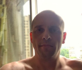 Andrey, 30, Moscow