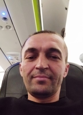 Sergey, 40, Russia, Moscow