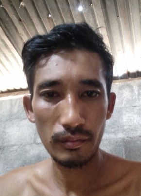 Poj, 36, Thailand, Wichian Buri