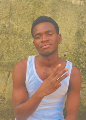 Mohamed Kanu, 22, Sierra Leone, Freetown