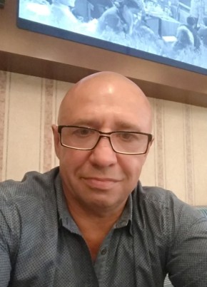 Максим, 48, Россия, Саратов