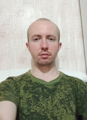 Денис, 31, Россия, Белогорск (Крым)