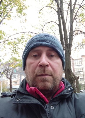 Андрей из Москвы 40 лет