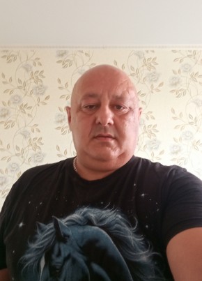 Виталий из Ярославли 48 лет