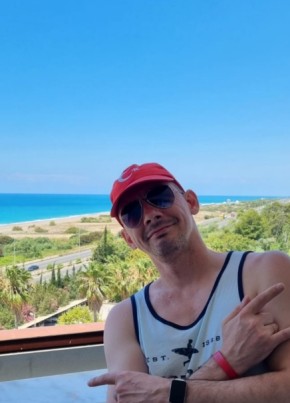 Dmitriy, 45, Russia, Saint Petersburg