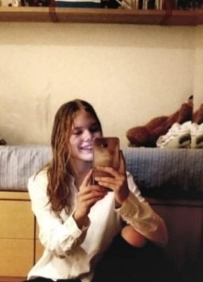 Anastasia, 21, Estado Español, El Prat de Llobregat