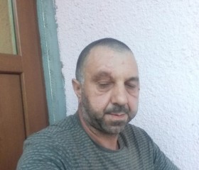 Василий, 45 лет, Свалява