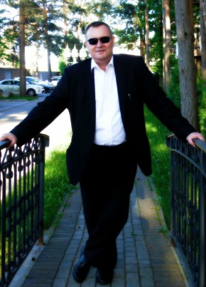 VIKTORIUM, 59, Россия, Москва