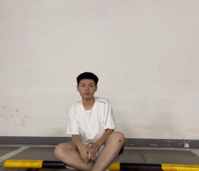 王晨灏, 22, Jinzhou