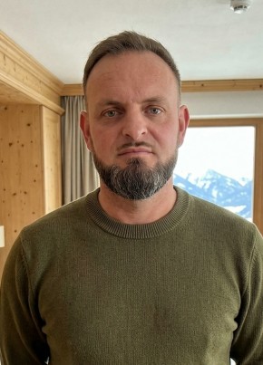 Дмитрий из Анапы 43 года