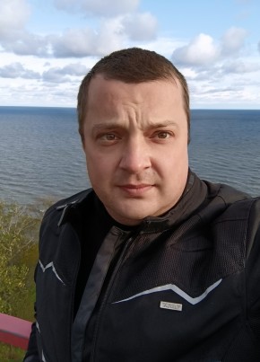 Artem Losev, 36, Estonia, Kohtla-Jarve