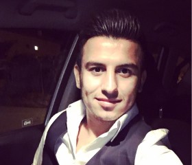Akın, 34, Stoneham