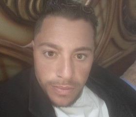 alaa, 27, Cairo
