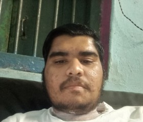 Mehul solanki, 27, Dahod