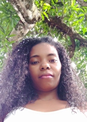 Chavanah, 31, République de Madagascar, Mahanoro