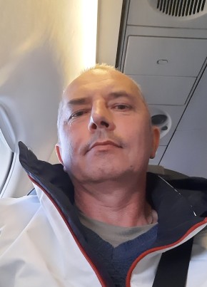 Виталий из Тулуна 52 года
