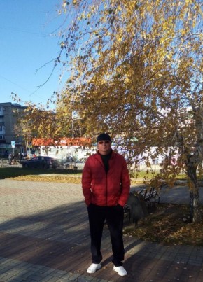 Игорь, 40, Россия, Элиста