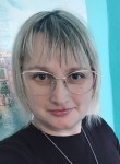 Elena, 44, Omsk
