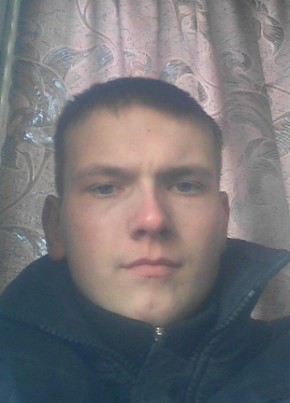 Максим, 33, Россия, Орловский