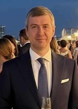 Роман из Перми 48 лет