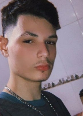 Matheus, 19, Brazil, Londrina