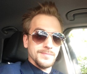 Denis, 31, Saint Petersburg