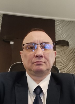 Антон из Москвы 47 лет