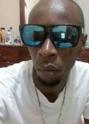Rowan Clarke, 37, Jamaica, Mandeville