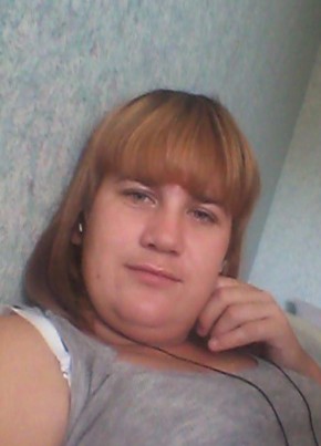 Вера, 30, Россия, Хабаровск